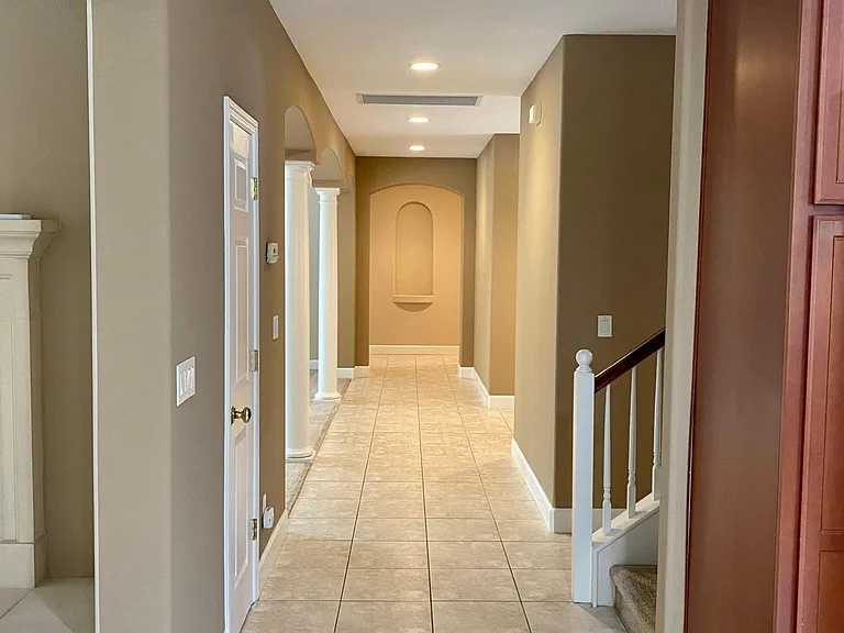 4028 Windsor Point Pl — Photo 12