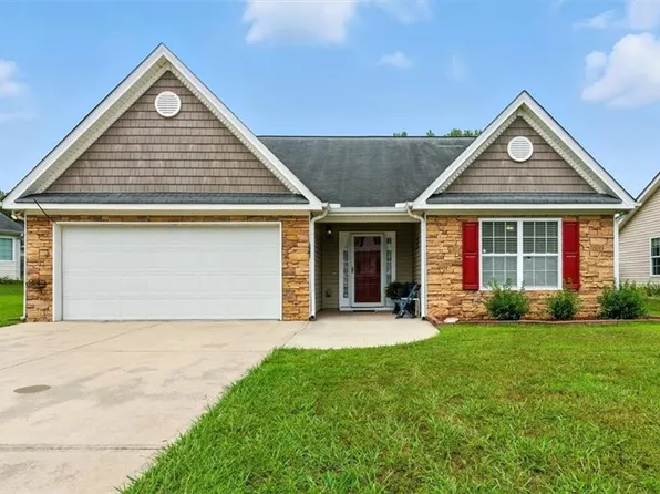 101 Remington Place Dr, Dallas, GA 30157