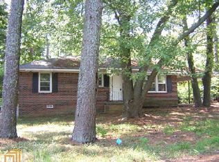 1091 Holly Cir, Forest Park, GA 30297