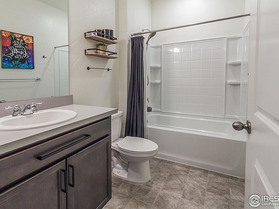 5th image of 809 Elias Tarn Dr