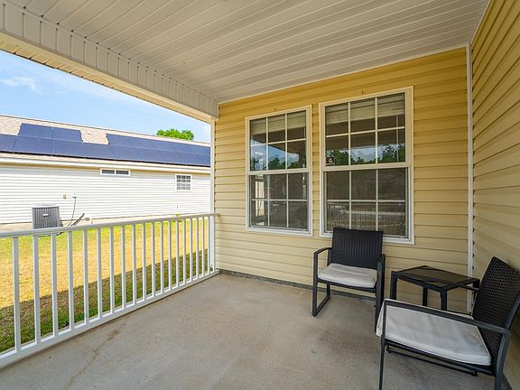 5th image of 308 Chastain Ln