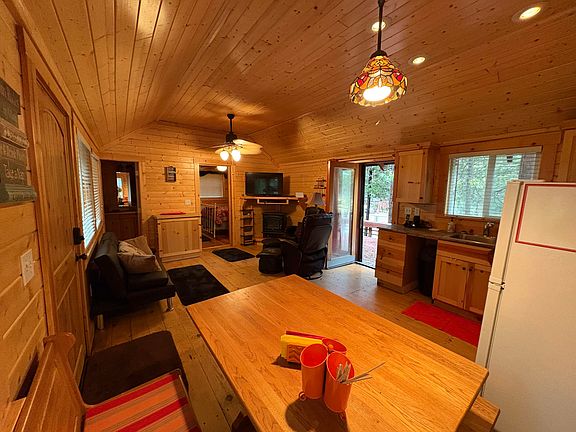 5th image of 57884 Eshom Valley Drive