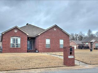 3300 S Ridge Dr, Jacksonville, AR 72076
