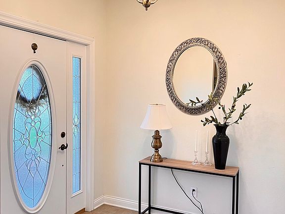2nd image of 1817 Bluebird Way