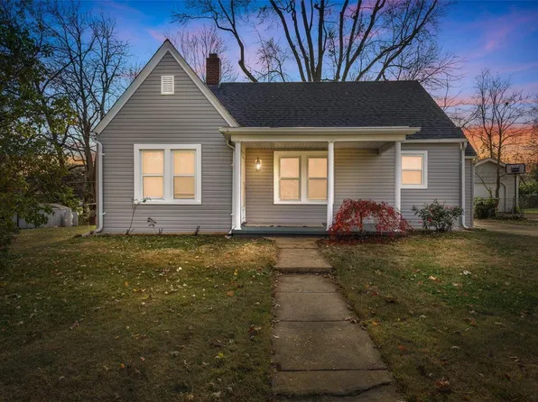 716 Warren St, Farmington, MO 63640