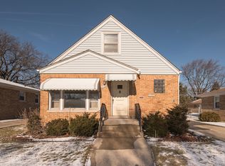 6930 W Keeney St, Niles, IL