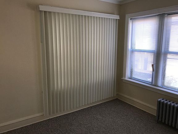 5th image of 6423 N Francisco Ave APT 2