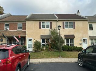 217 Lancaster Ct, Quakertown, PA 18951
