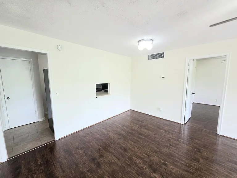 4200 NW 3rd Ct #313 — Photo 20