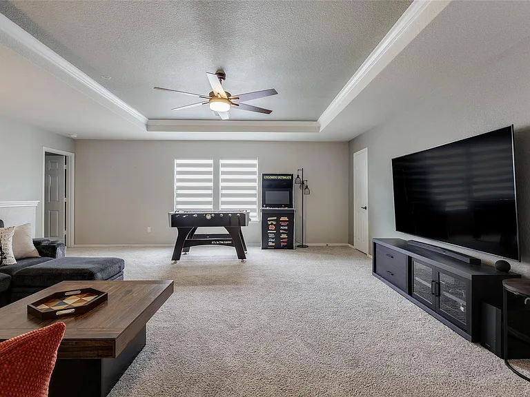 7013 Armagh Dr — Photo 16
