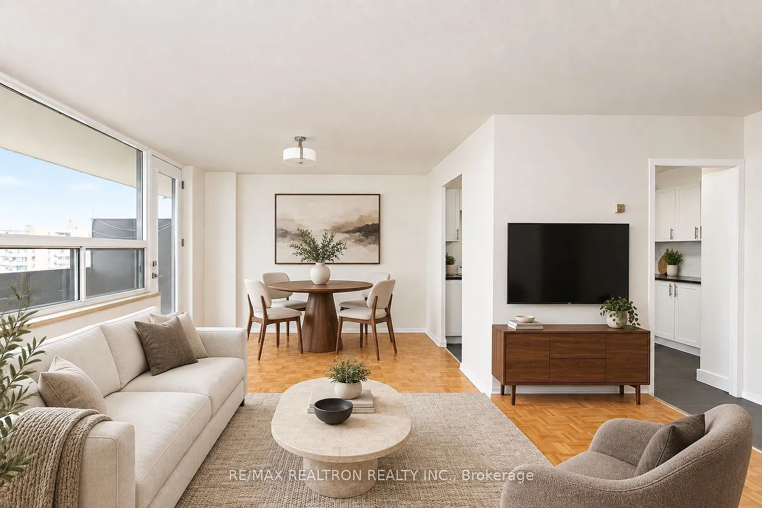 6200 Bathurst St — Photo 1