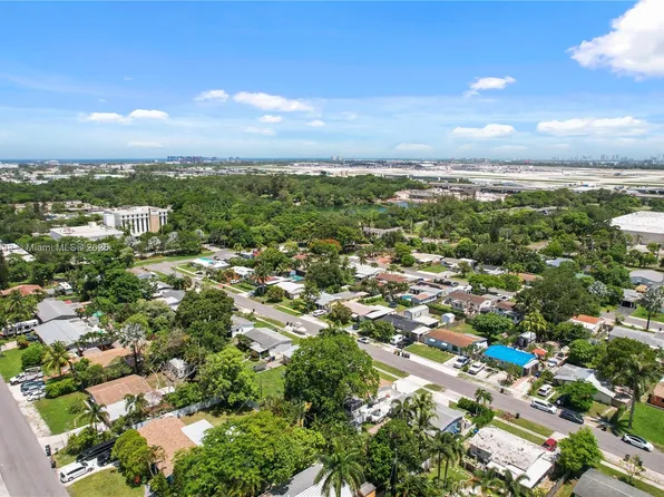 1031 SW 31st St, Fort Lauderdale, FL 33315