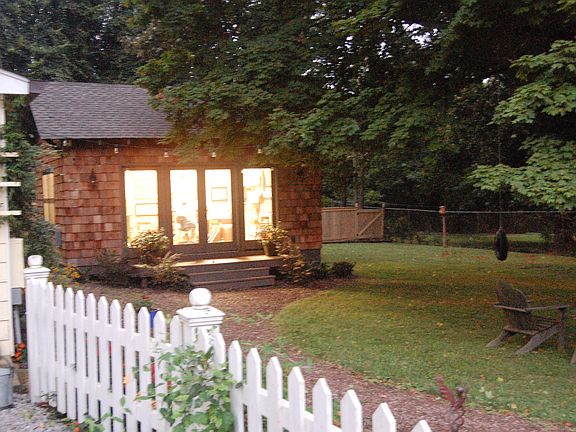 2nd image of 2820 Gibbs Dr