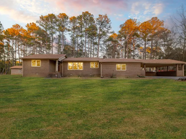 919 Corbitt Dr, Weldon, NC 27890