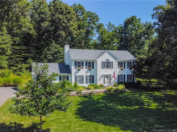 23 Farm Field Ridge Road, Newtown, CT 06482