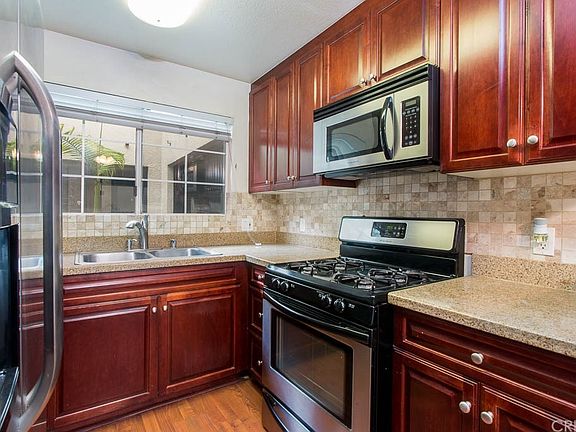 4th image of 21450 Burbank Blvd APT 205