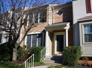 7209 Hidden Ridge Ct, Springfield, VA 22152