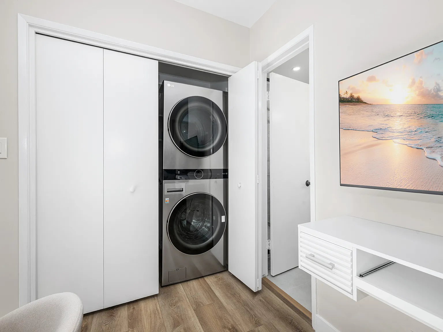 Studio, $2,950 — Photo 1