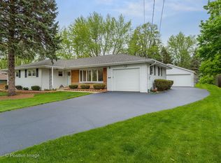 804 80th St, Downers Grove, IL 60516