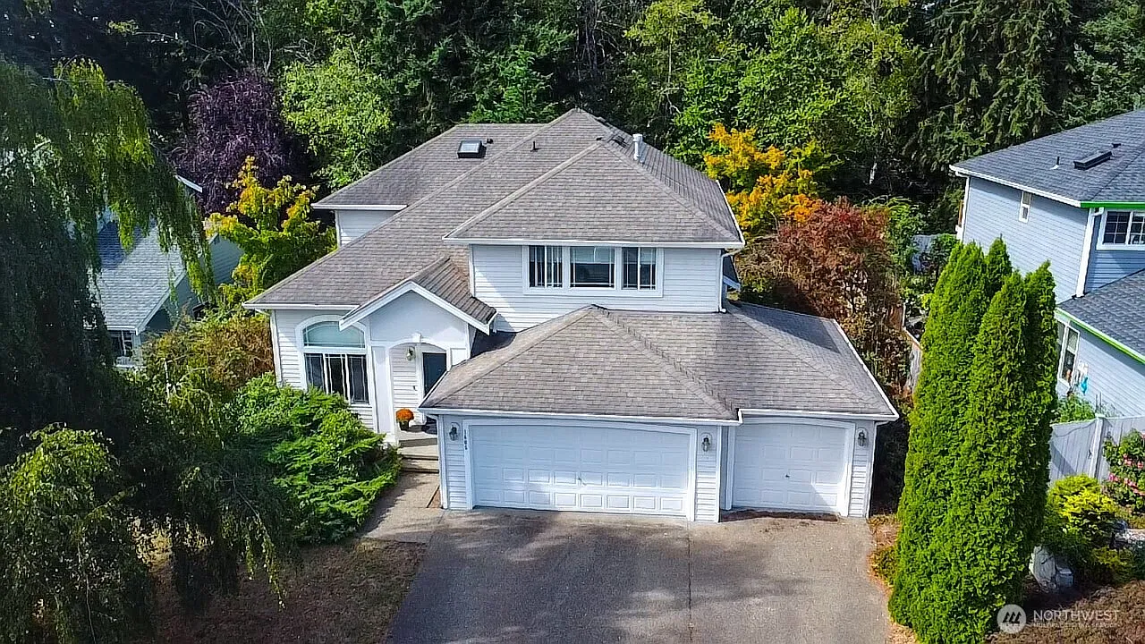 1405 Fern Street SW photo 1