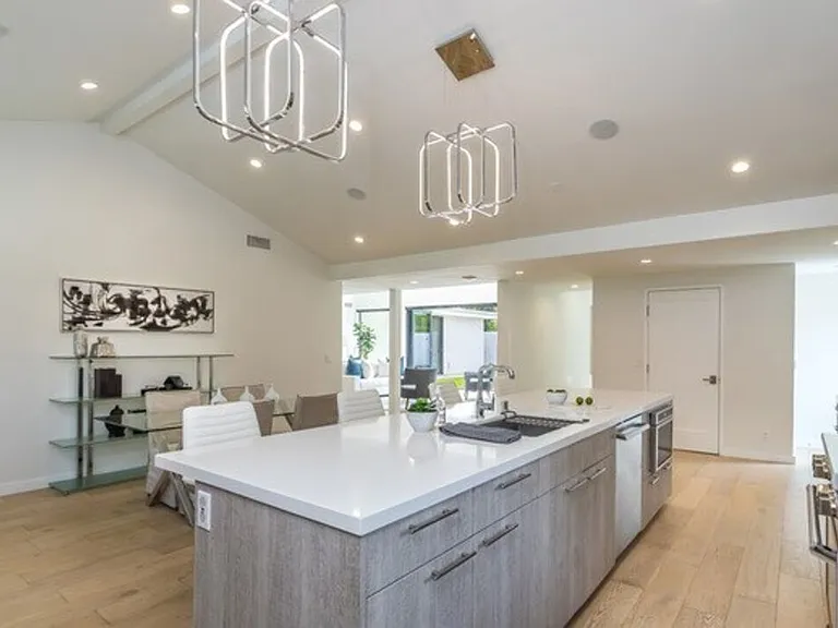 5216 Los Adornos Way — Photo 14