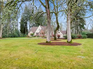 957 NE 3rd Ave, Hillsboro, OR