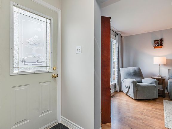 2nd image of 10 Shrewsbury Rd