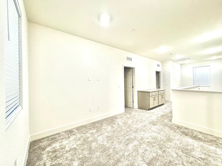 7253 Vinny Pl — Photo 12