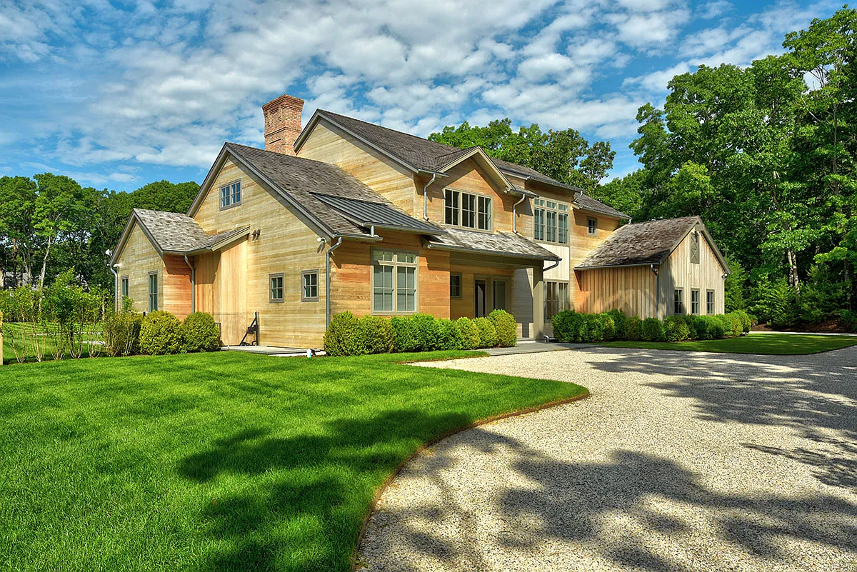 Recently Completed Sagaponack Estate — Photo 2