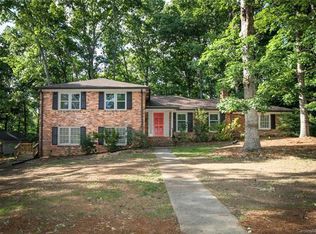1000 Nottingham Dr, Charlotte, NC 28211