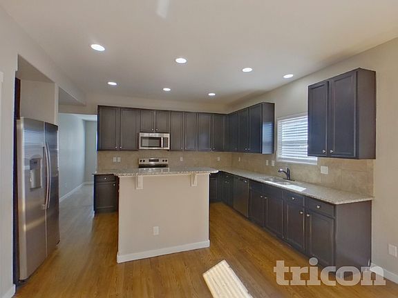 4th image of 6221 Vickie Ln