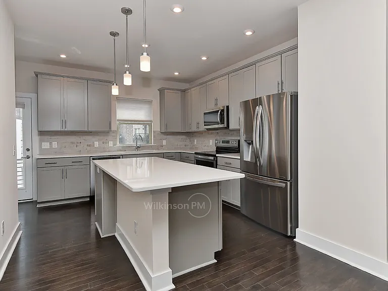 13047 Tinton Ave — Photo 9