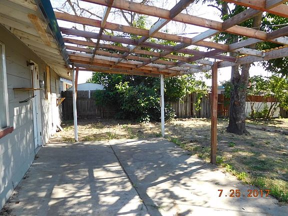 4th image of 609 N Wilbur Ave