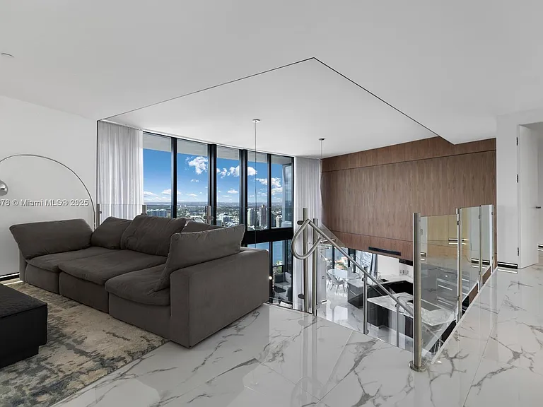 18555 Collins Ave #4603 — Photo 18