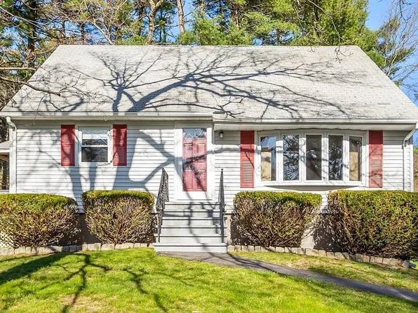 34 Argonne Rd, Billerica, MA 01821