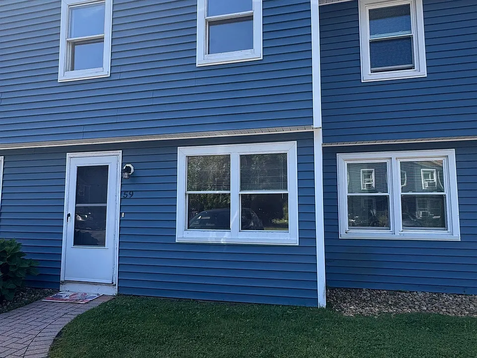 59 Stonegate Ln