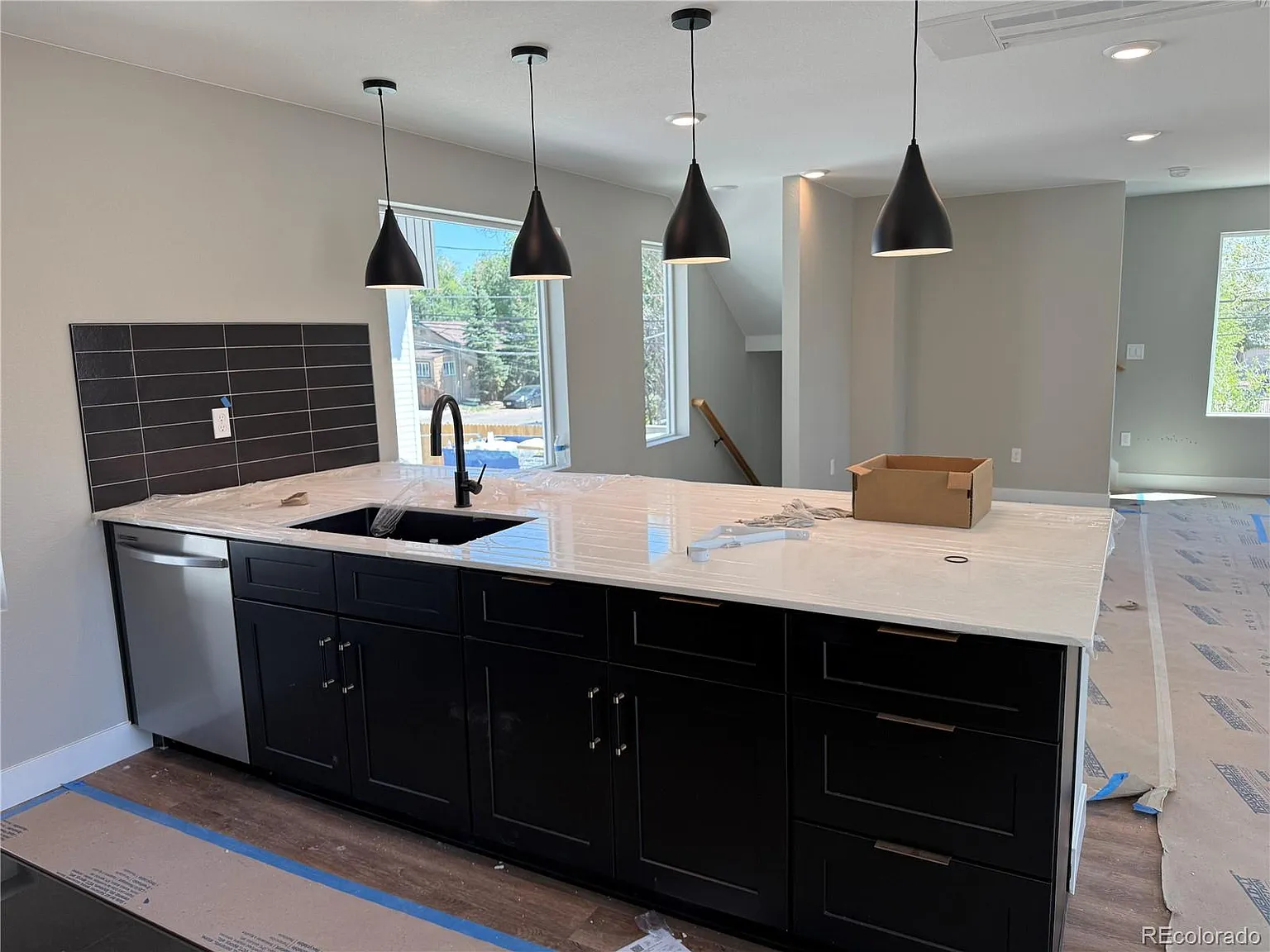 2 bed, 2.5 bath, 1489 sqft, $2,750 — Photo 4