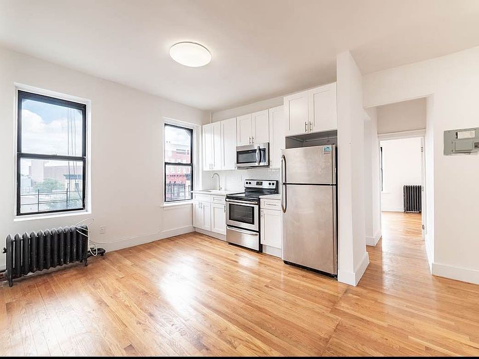 1st image of 2025 Regent Pl APT D7
