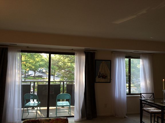 3rd image of 3101 S Manchester St APT 214