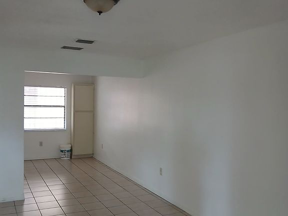 2nd image of 217 NW 13th Ave APT 4
