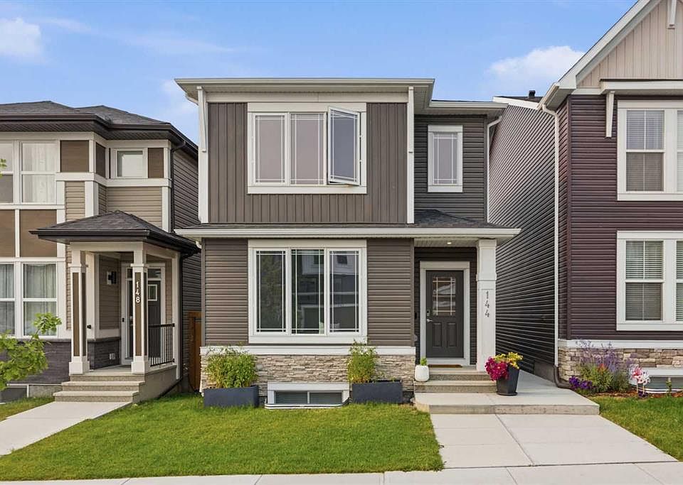 1st image of 144 S Amblehurst Grn NW