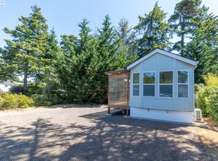 5 Redwood St, Florence, OR 97439