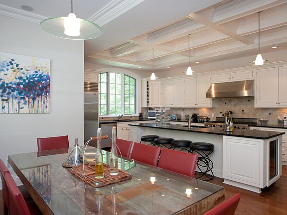 5th image of 14 Southampton Hills Ct