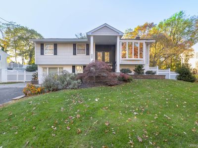 190 Northern Boulevard, Saint James, NY, 11780