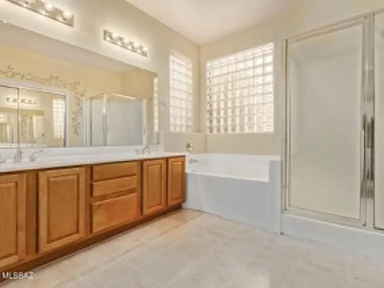 3496 N Camino La Jicarrilla — Photo 9