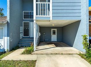 2517 E Stanley Matthew Cir, Tampa, FL 33604