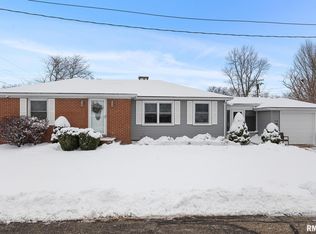 108 E Crestwood St, Morton, IL