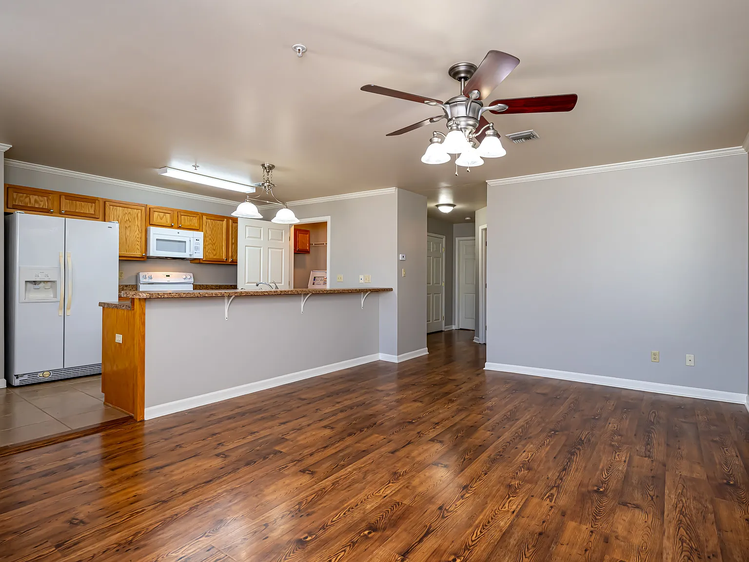 Guidry Row Apartments — Photo 1