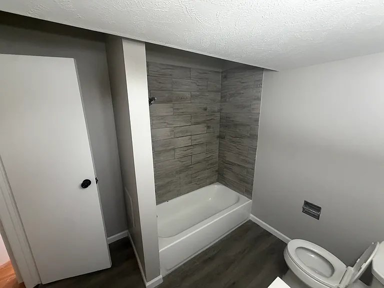 4709 Parkview Dr — Photo 7