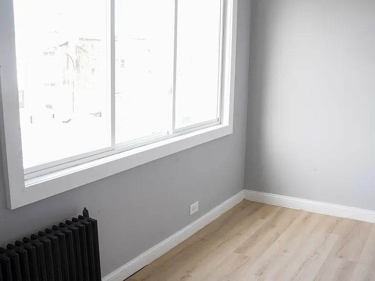 154 N Lamon Ave #2 — Photo 20